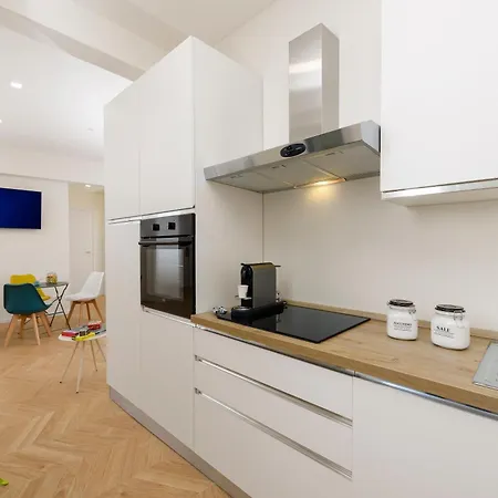 בית הארחה Tolu Relais 4*