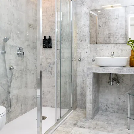 Tolu Relais * Rome